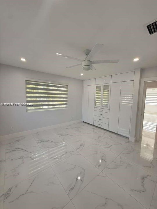 For Rent: $4,000 (3 beds, 2 baths, 1576 Square Feet)