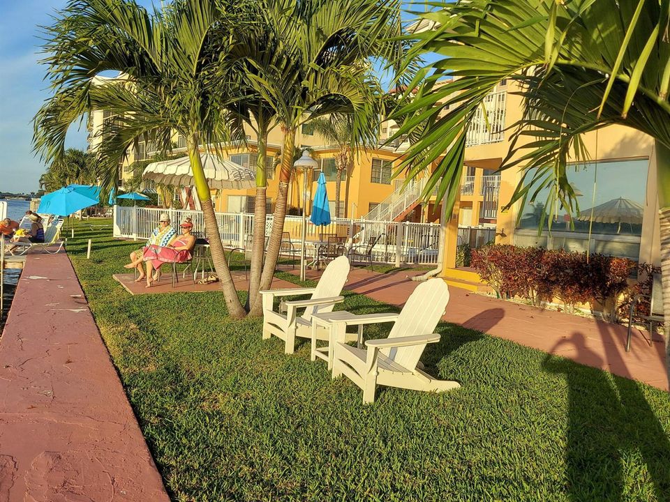 Garden Area along the Intracoastal