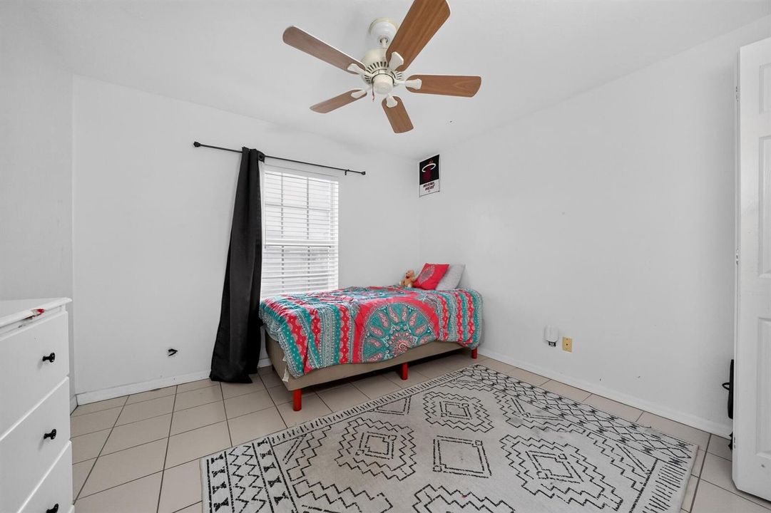 48_7816_100th_Ave-Bedroom-0967