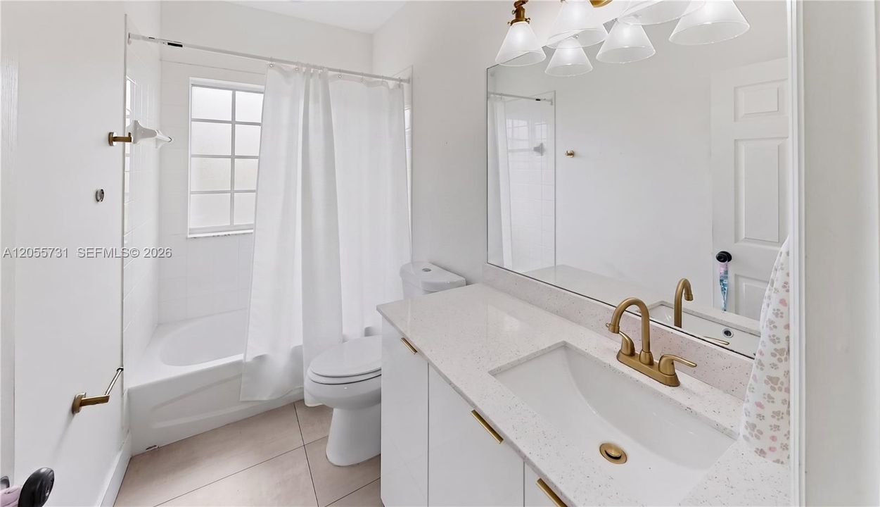 For Sale: $625,000 (4 beds, 3 baths, 2800 Square Feet)