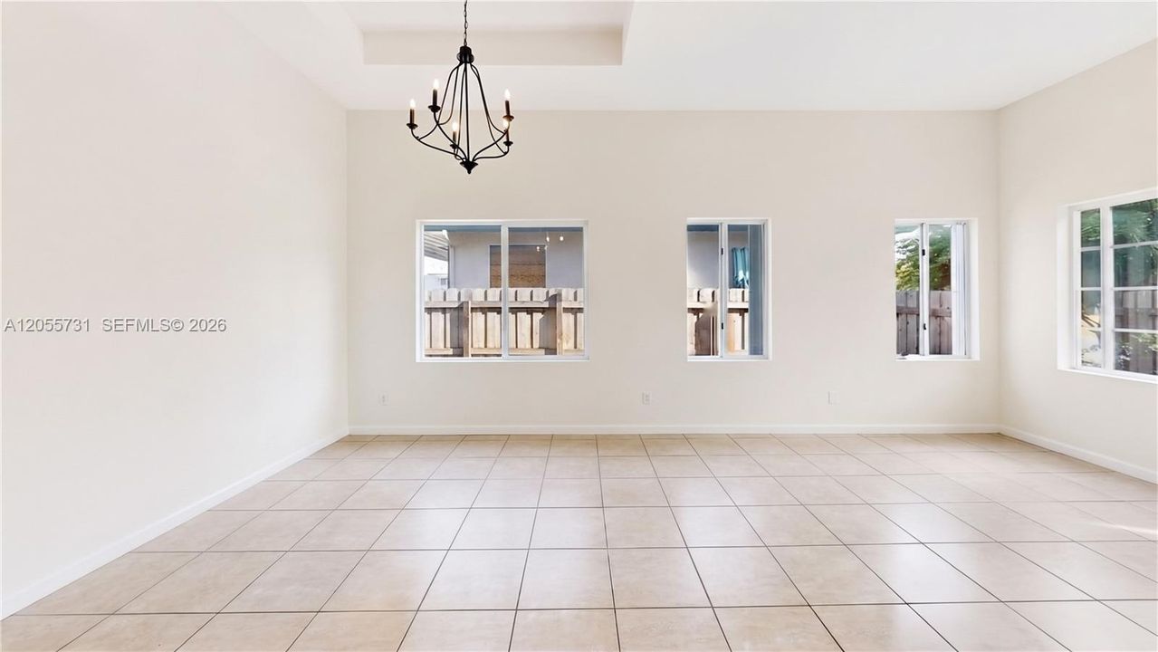 For Sale: $625,000 (4 beds, 3 baths, 2800 Square Feet)