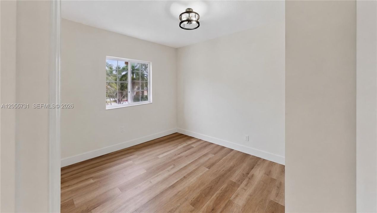 For Sale: $625,000 (4 beds, 3 baths, 2800 Square Feet)