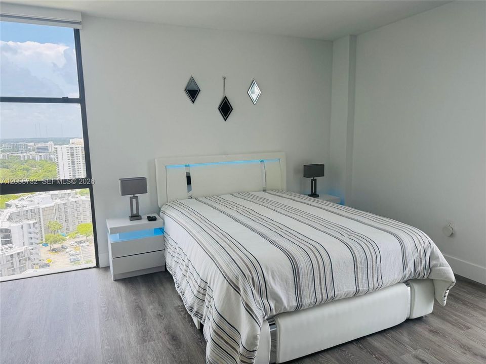 На продажу: $459,000 (2 спален, 2 ванн, 1143 Квадратных фут)