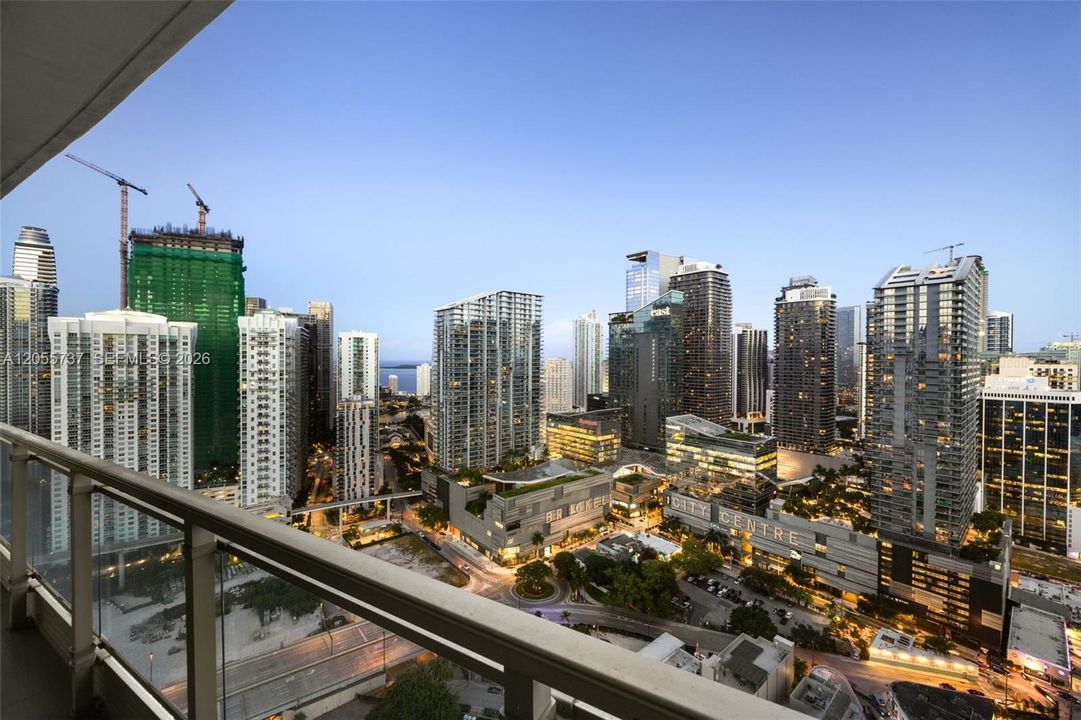 На продажу: $950,000 (3 спален, 3 ванн, 1544 Квадратных фут)
