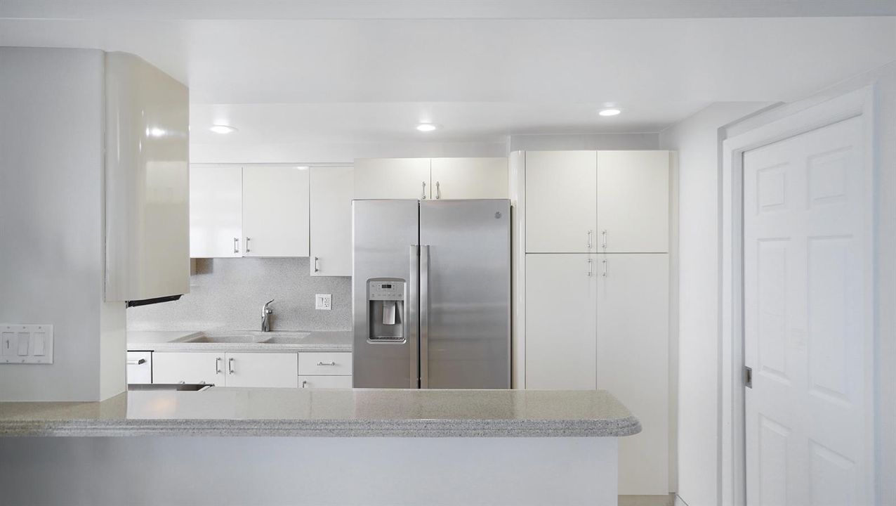 4280 galt ocean dr 12k-30