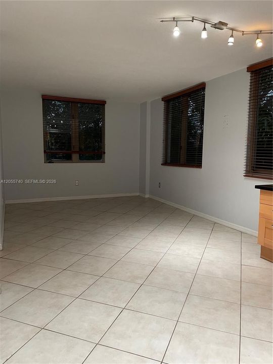 En Renta: $2,400 (1 camas, 1 baños, 691 Pies cuadrados)