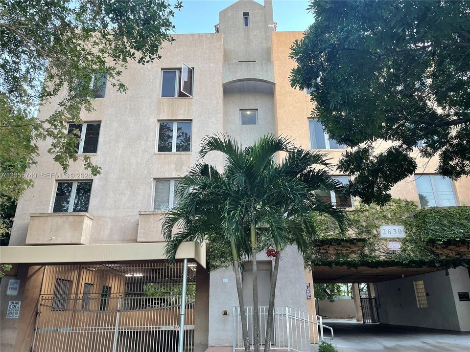 En Renta: $2,400 (1 camas, 1 baños, 691 Pies cuadrados)