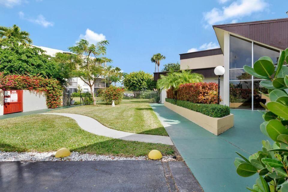 Waterway Clubhouse 2