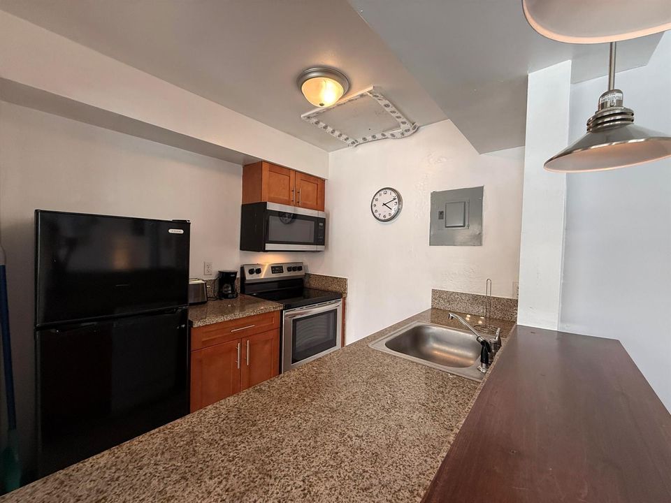 kitchen2