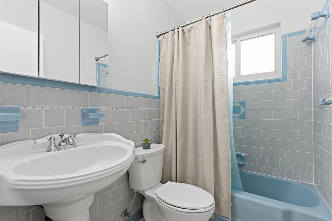 Bathroom 2