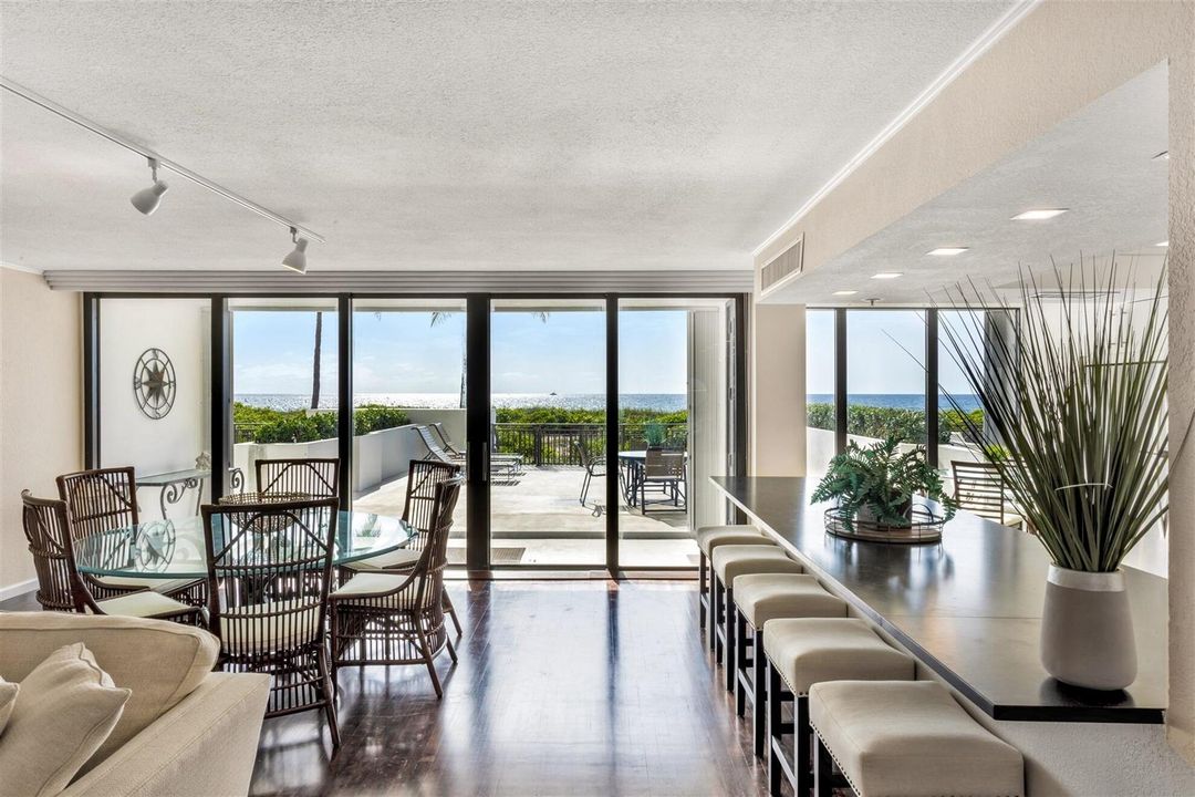 LIVING ROOM TO PATIO & OCEAN VIEW
