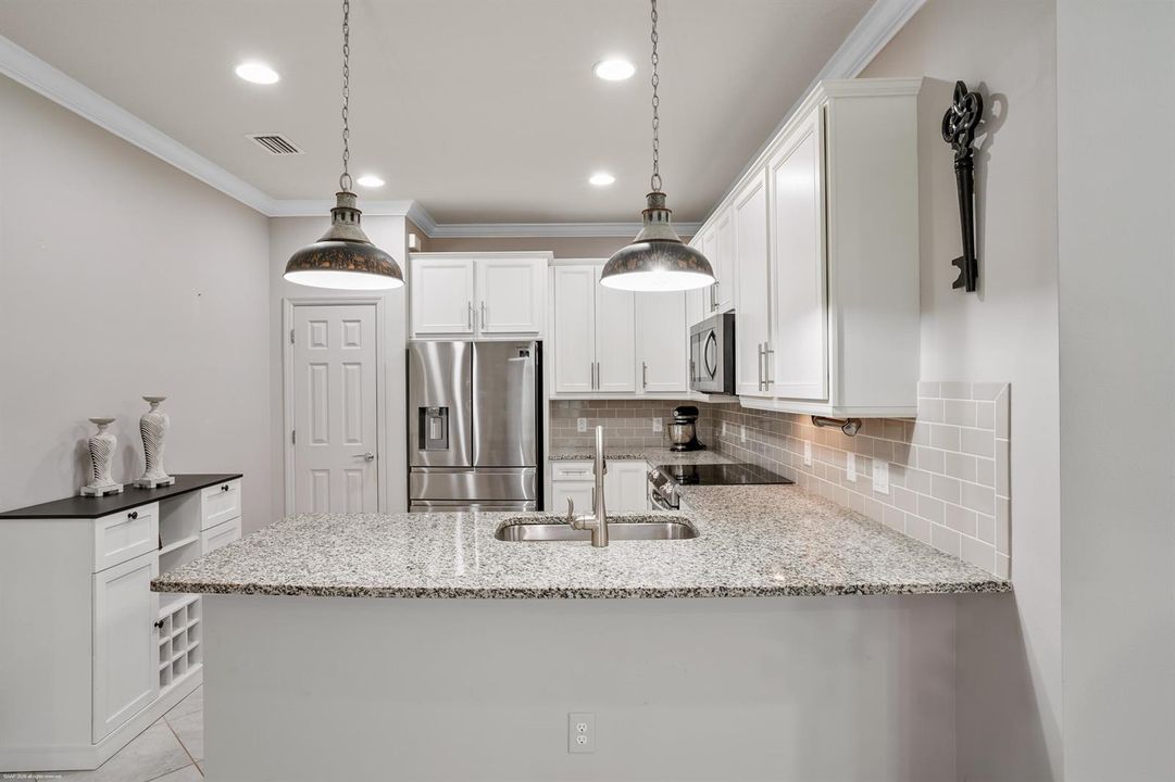 4337 Beauty Leaf Cir 016