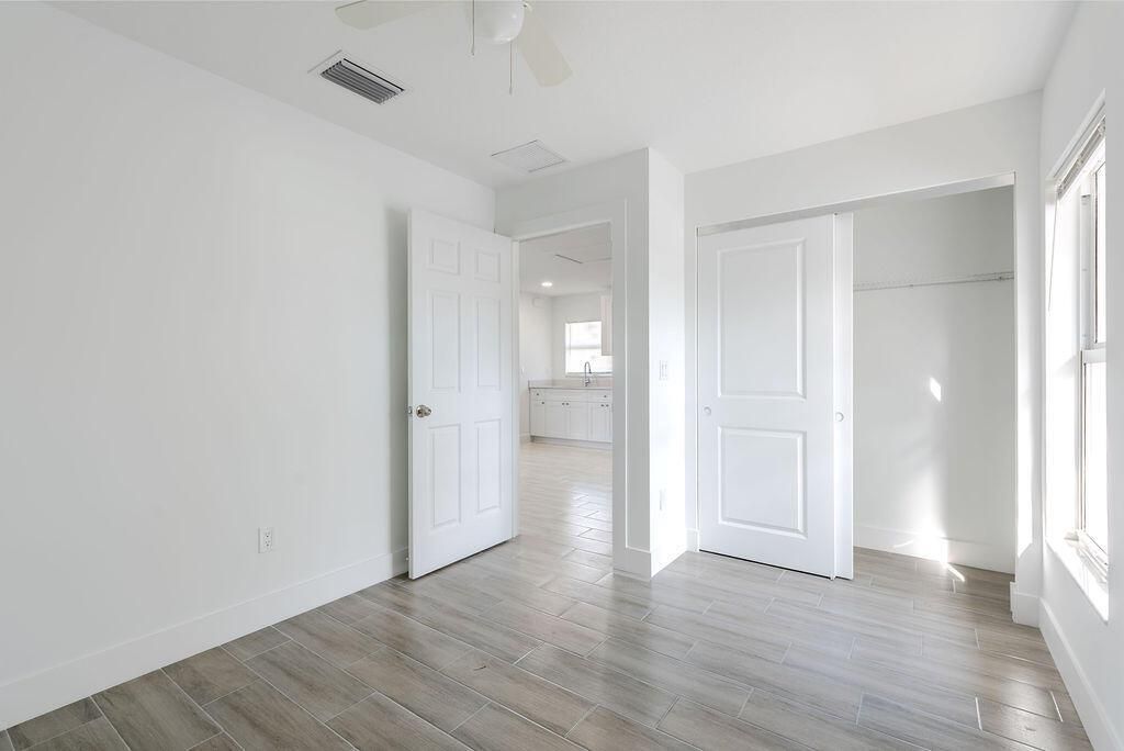 3246SEJeffersonStStuart-17