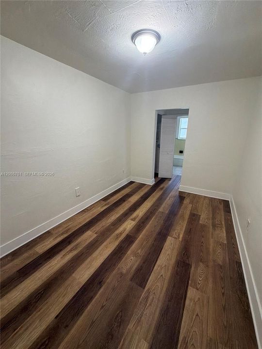 В аренду: $1,500 (1 спален, 1 ванн, 500 Квадратных фут)