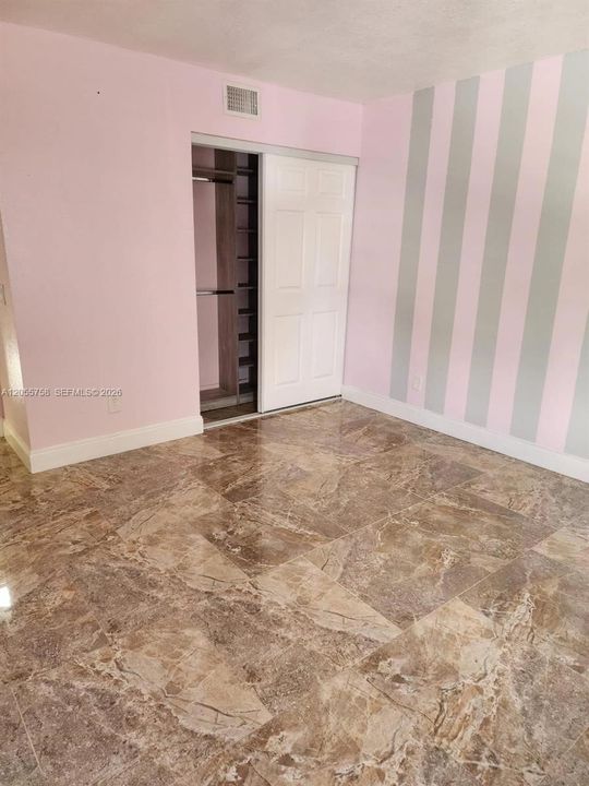 For Rent: $3,300 (3 beds, 3 baths, 1686 Square Feet)