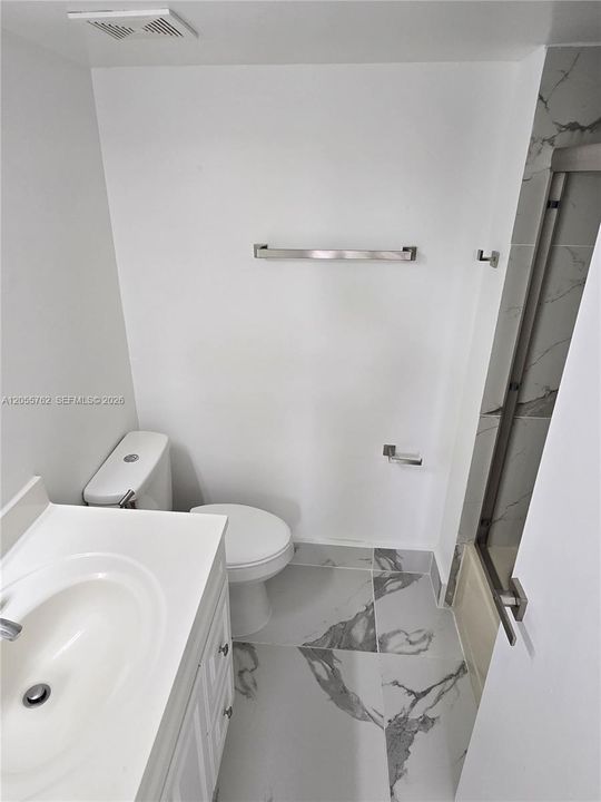 В аренду: $2,500 (2 спален, 2 ванн, 1032 Квадратных фут)