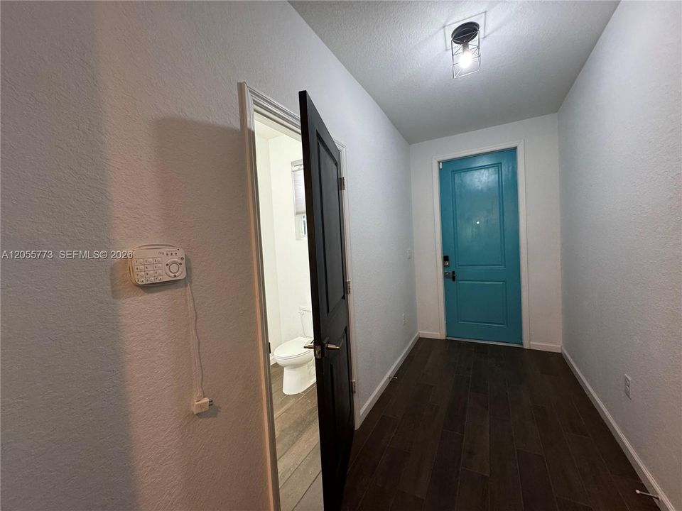 En Renta: $2,599 (3 camas, 2 baños, 1731 Pies cuadrados)