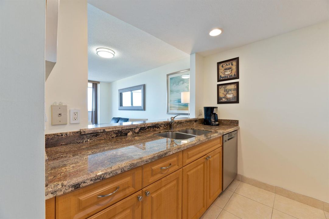 20260715 - 777 S Federal Hwy Apt 906 - M