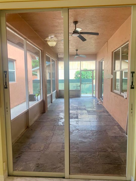 Fam Rm overlooking covered patio