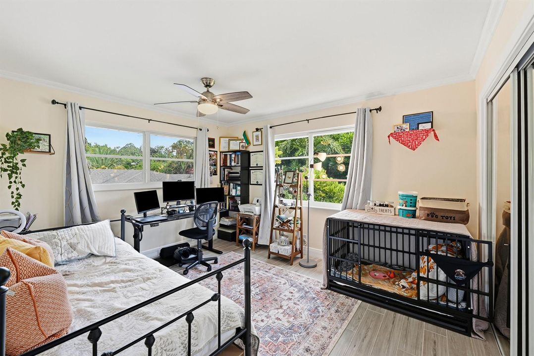 Guest Bedroom/Office