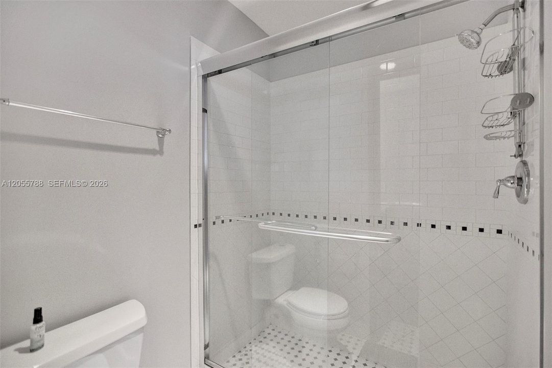 В аренду: $2,990 (2 спален, 2 ванн, 1348 Квадратных фут)