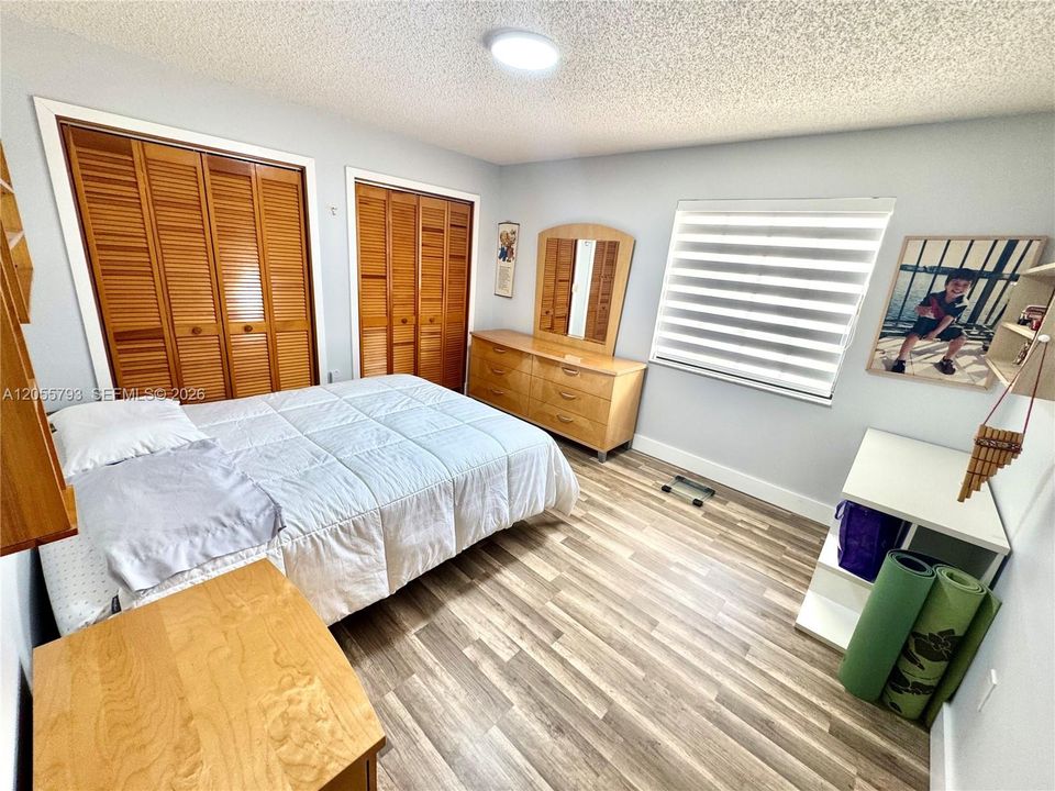 En Renta: $5,900 (4 camas, 3 baños, 3502 Pies cuadrados)