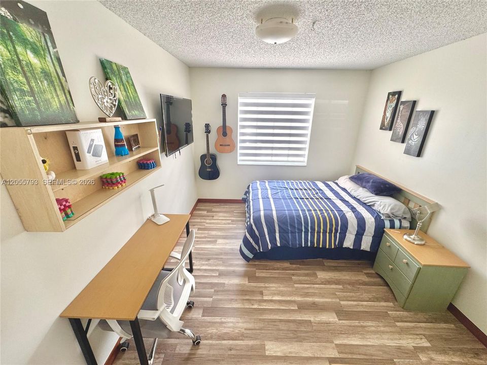 En Renta: $5,900 (4 camas, 3 baños, 3502 Pies cuadrados)