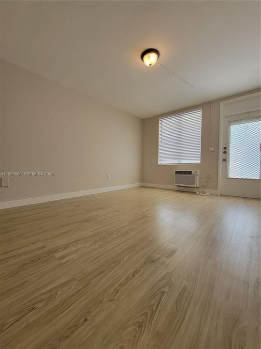 En Renta: $1,595 (1 camas, 1 baños, 420 Pies cuadrados)