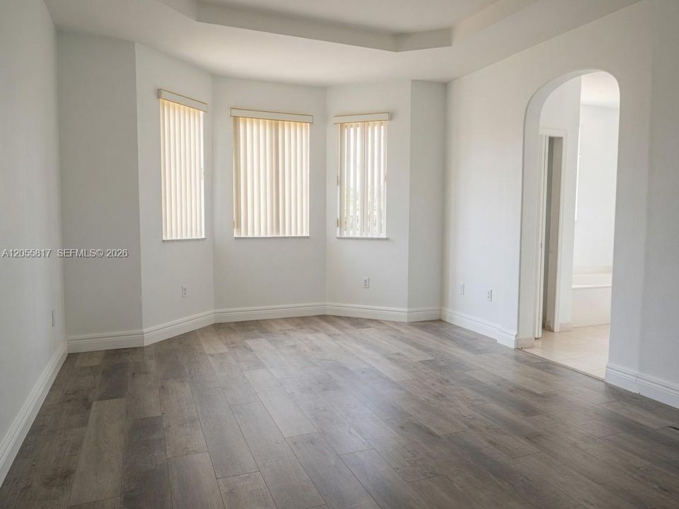 На продажу: $519,900 (3 спален, 2 ванн, 1770 Квадратных фут)