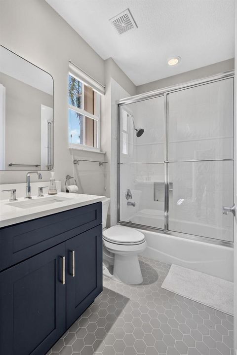 Upstairs Bath
