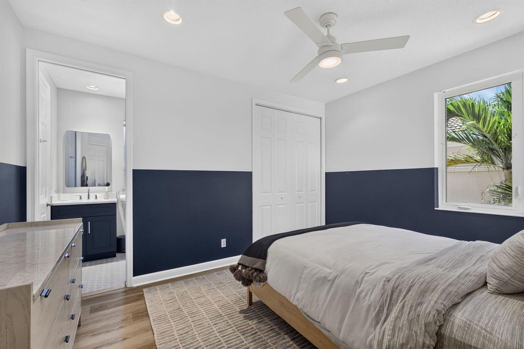 Upstairs GR 2
