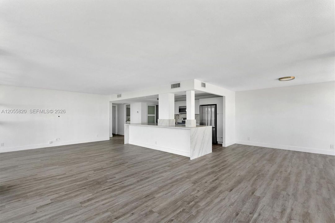 En Venta: $499,000 (2 camas, 2 baños, 1430 Pies cuadrados)