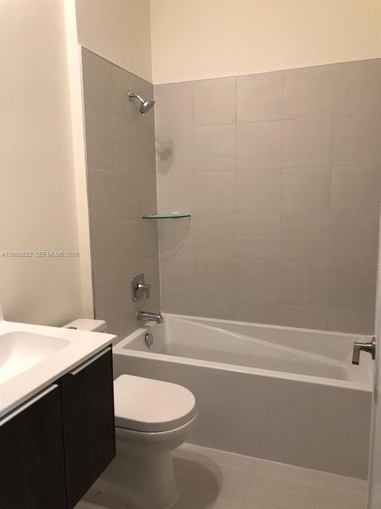 В аренду: $4,350 (3 спален, 2 ванн, 2379 Квадратных фут)