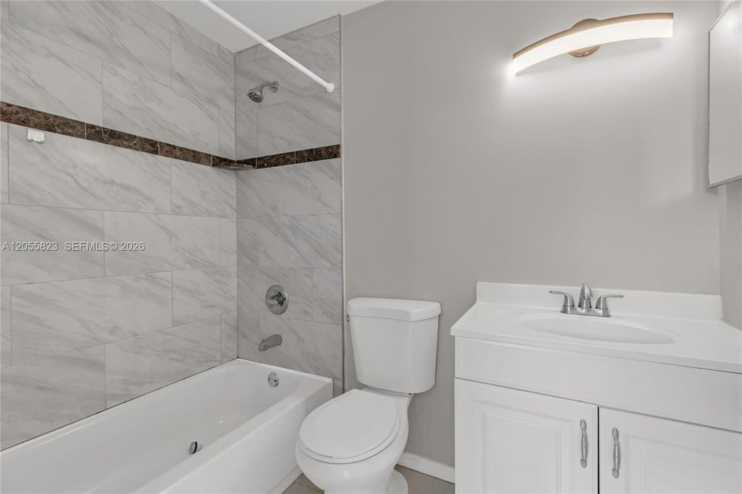 В аренду: $2,650 (2 спален, 2 ванн, 1110 Квадратных фут)