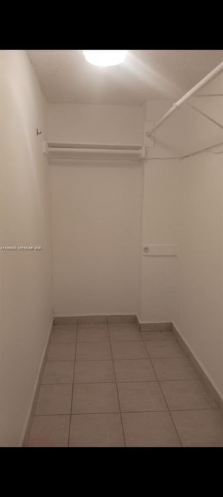 En Renta: $2,300 (3 camas, 2 baños, 1040 Pies cuadrados)