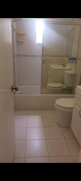 En Renta: $2,300 (3 camas, 2 baños, 1040 Pies cuadrados)