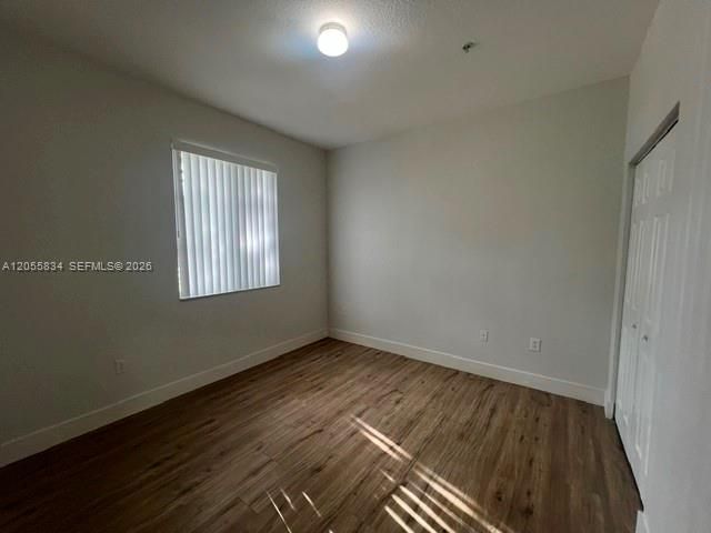 В аренду: $3,000 (3 спален, 2 ванн, 1426 Квадратных фут)