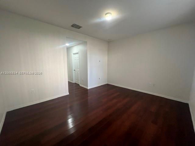 В аренду: $3,000 (3 спален, 2 ванн, 1426 Квадратных фут)
