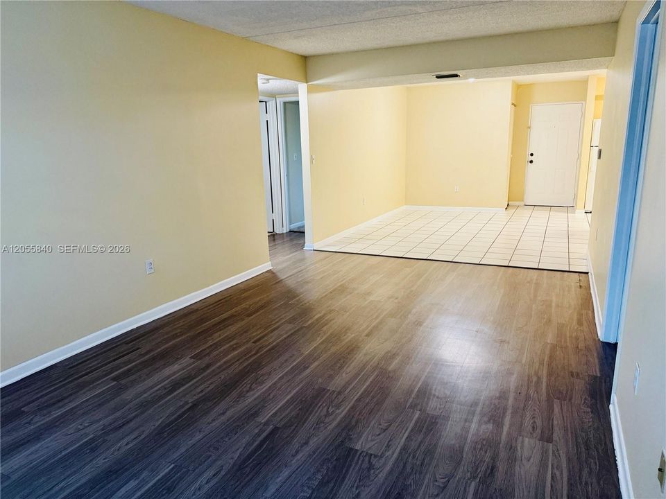For Rent: $2,700 (3 beds, 2 baths, 1255 Square Feet)