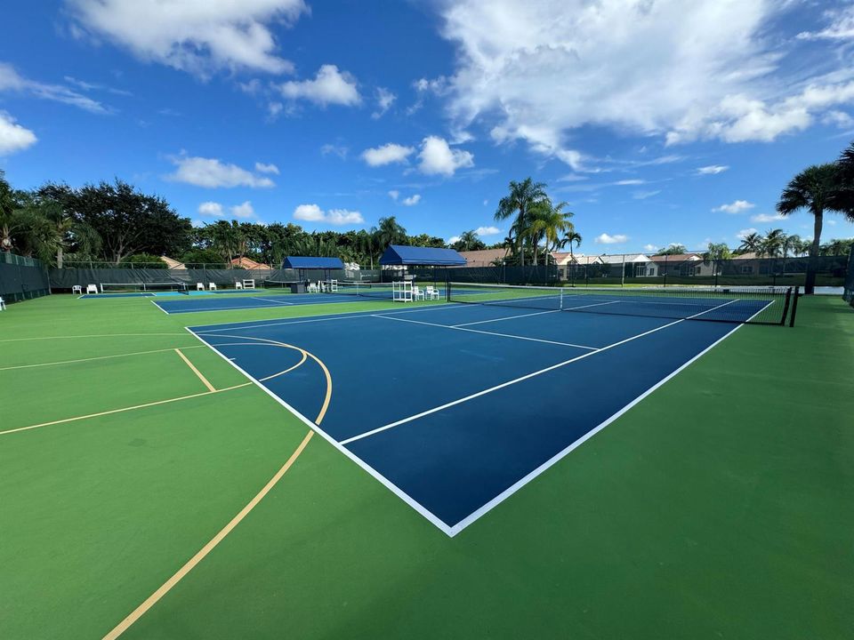 Tennis/Pickleball Courts