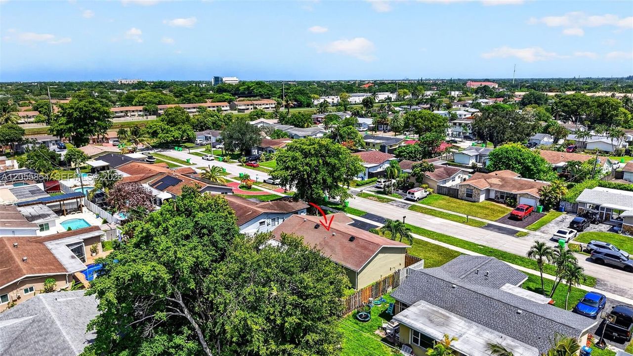En Venta: $465,000 (3 camas, 2 baños, 1116 Pies cuadrados)