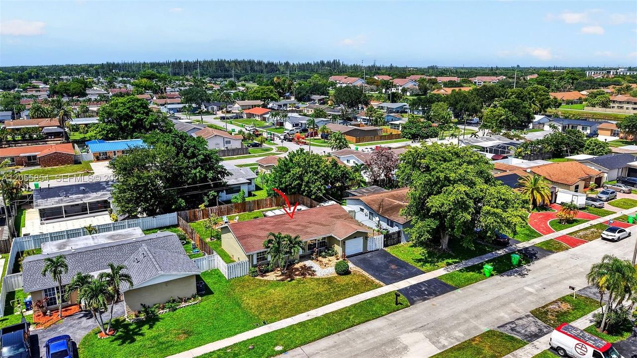 En Venta: $465,000 (3 camas, 2 baños, 1116 Pies cuadrados)