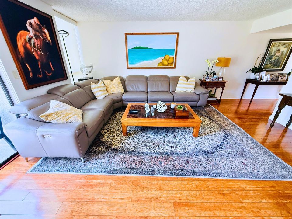 1204 Bridgewood LR 2