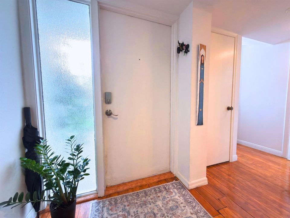 1204 Bridgewood 32