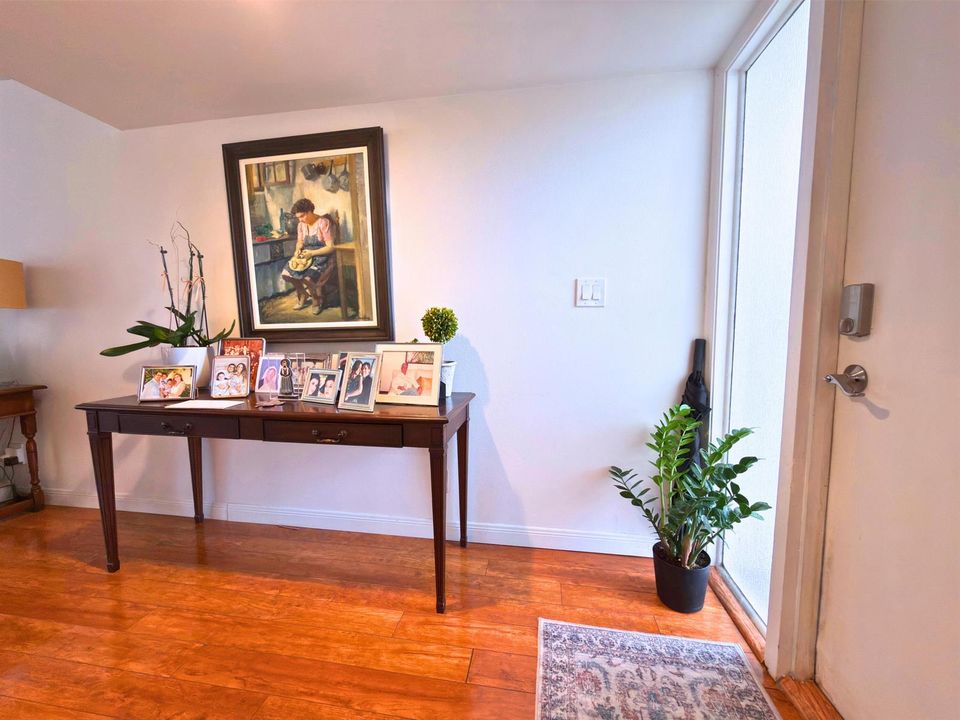 1204 Bridgewood 33