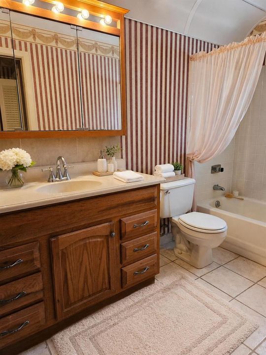 4763 Master Bath (Rev)