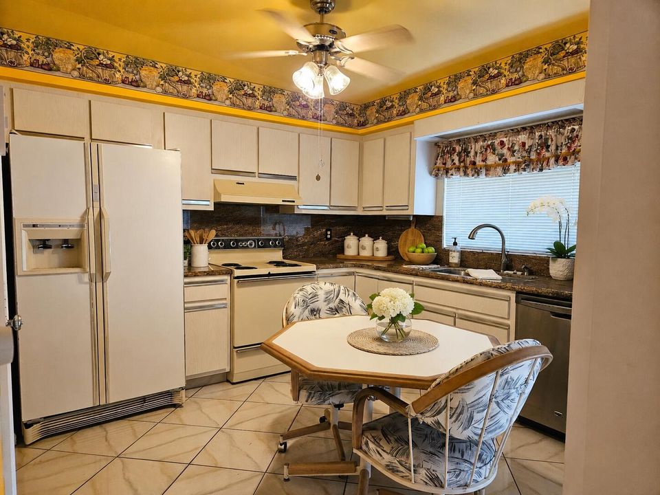 4763 Kitchen 4 (Rev)