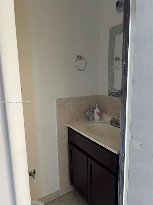For Sale: $375,000 (4 beds, 2 baths, 1520 Square Feet)