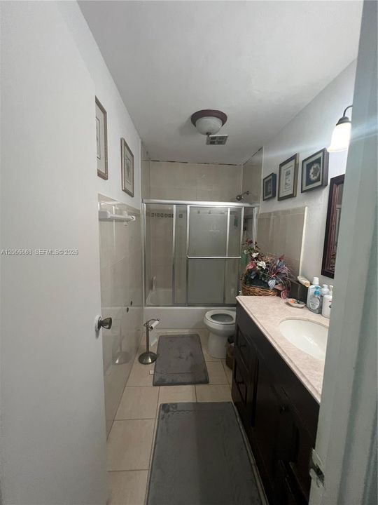 For Sale: $375,000 (4 beds, 2 baths, 1520 Square Feet)