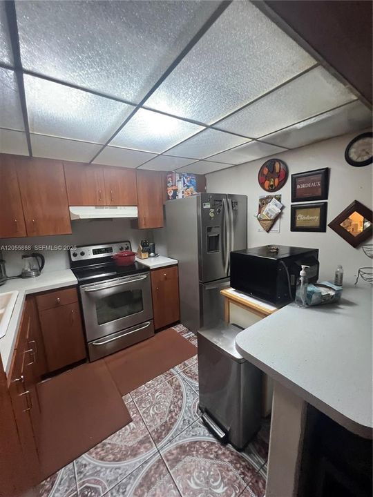 For Sale: $375,000 (4 beds, 2 baths, 1520 Square Feet)